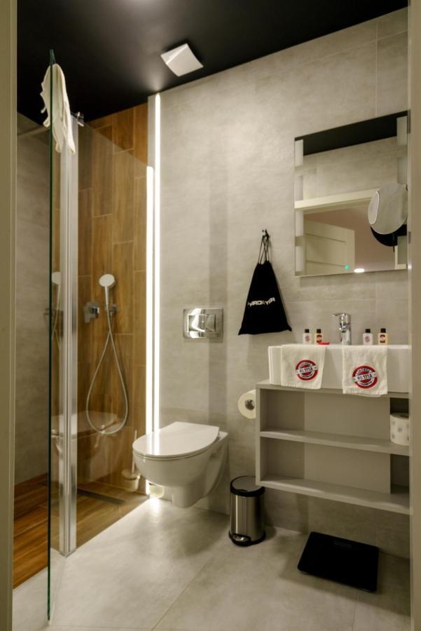 Kamienica No 111A Warsaw Airport Aparthotel Kültér fotó