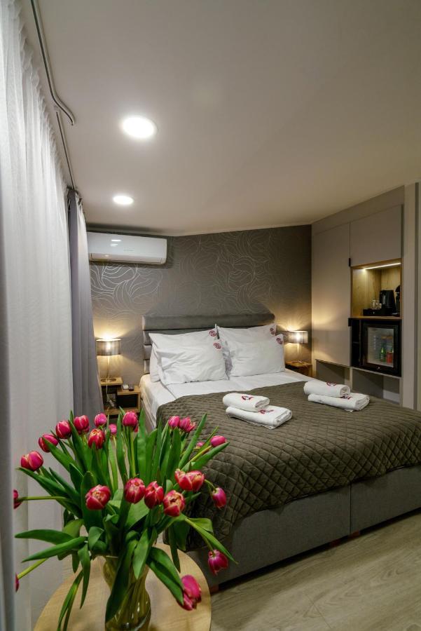 Kamienica No 111A Warsaw Airport Aparthotel Kültér fotó