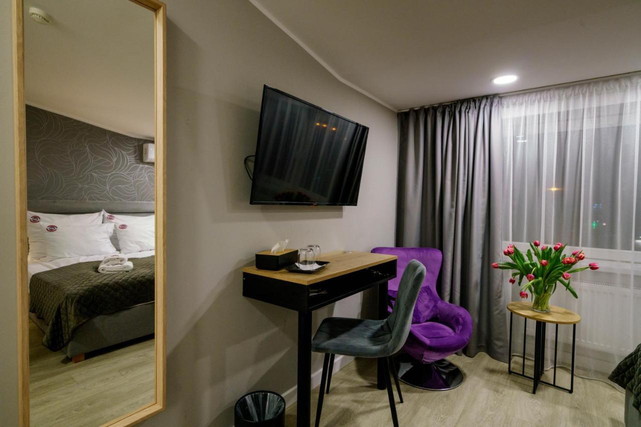 Kamienica No 111A Warsaw Airport Aparthotel Kültér fotó