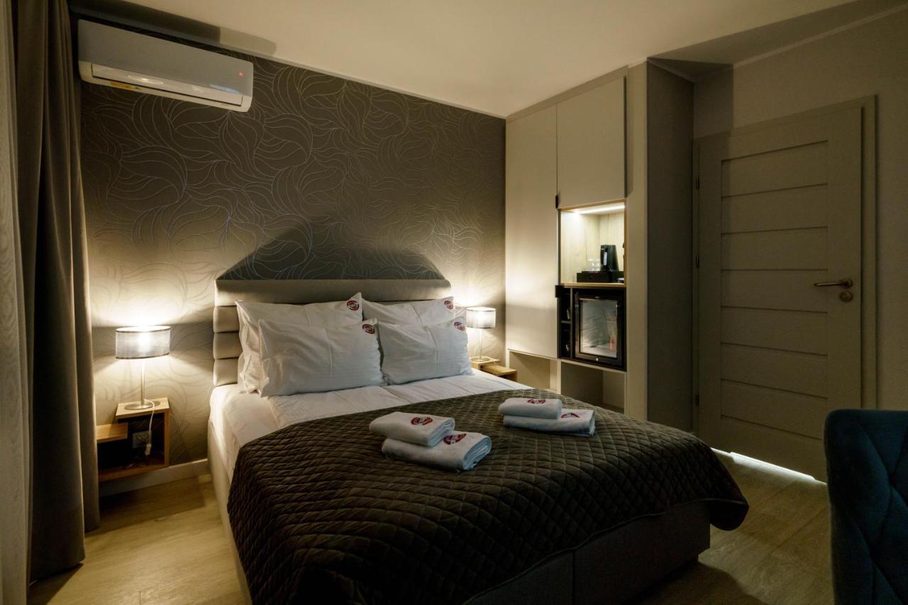 Kamienica No 111A Warsaw Airport Aparthotel Kültér fotó