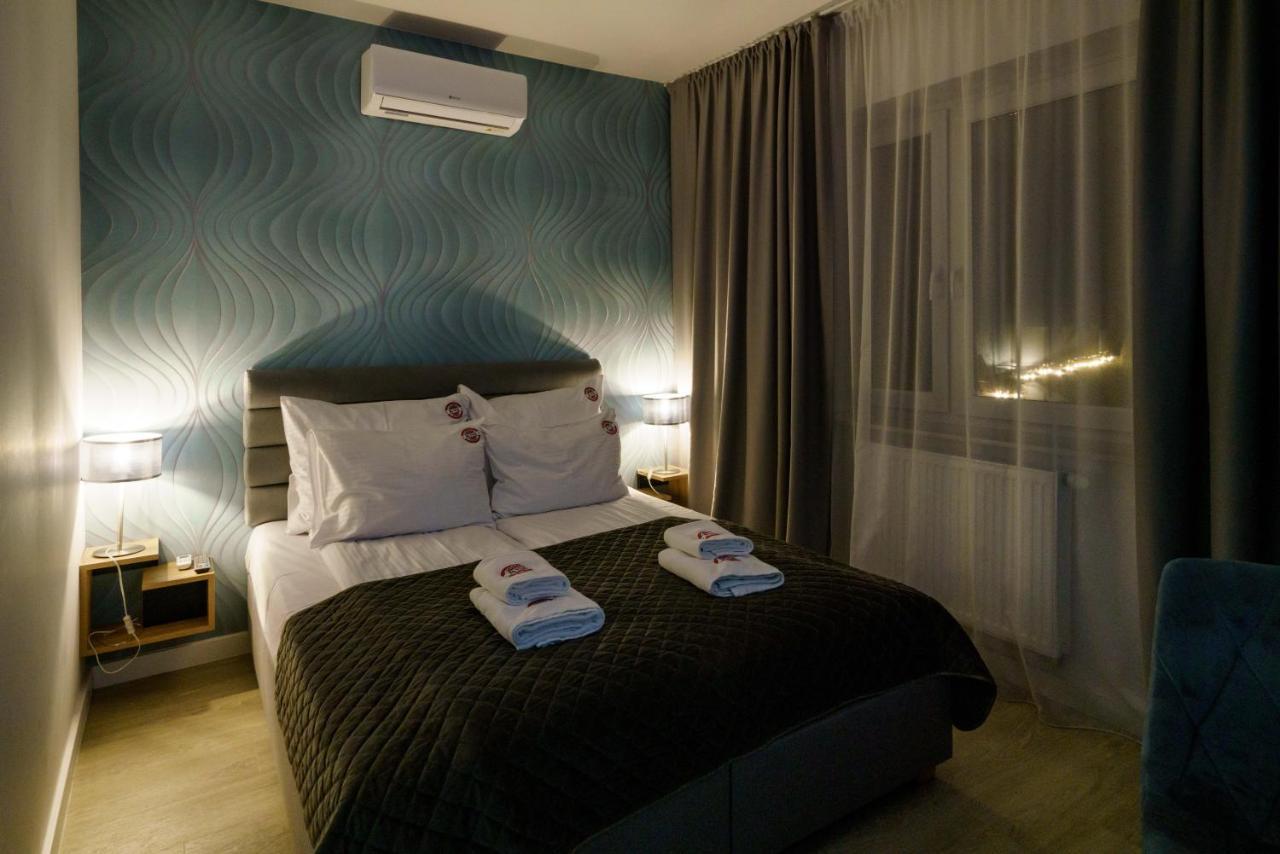 Kamienica No 111A Warsaw Airport Aparthotel Kültér fotó