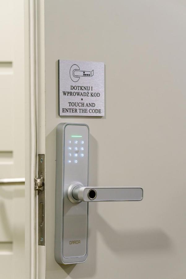 Kamienica No 111A Warsaw Airport Aparthotel Kültér fotó
