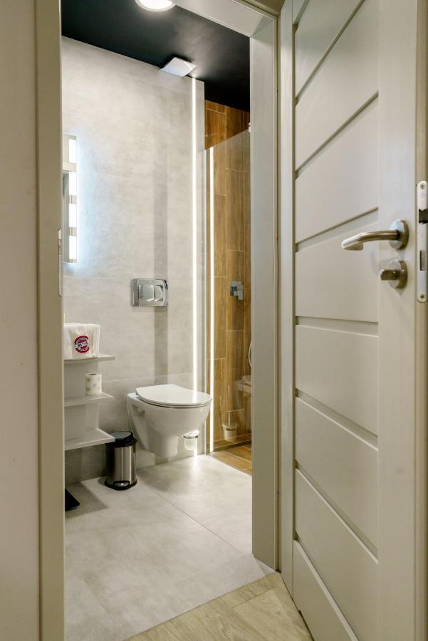 Kamienica No 111A Warsaw Airport Aparthotel Kültér fotó