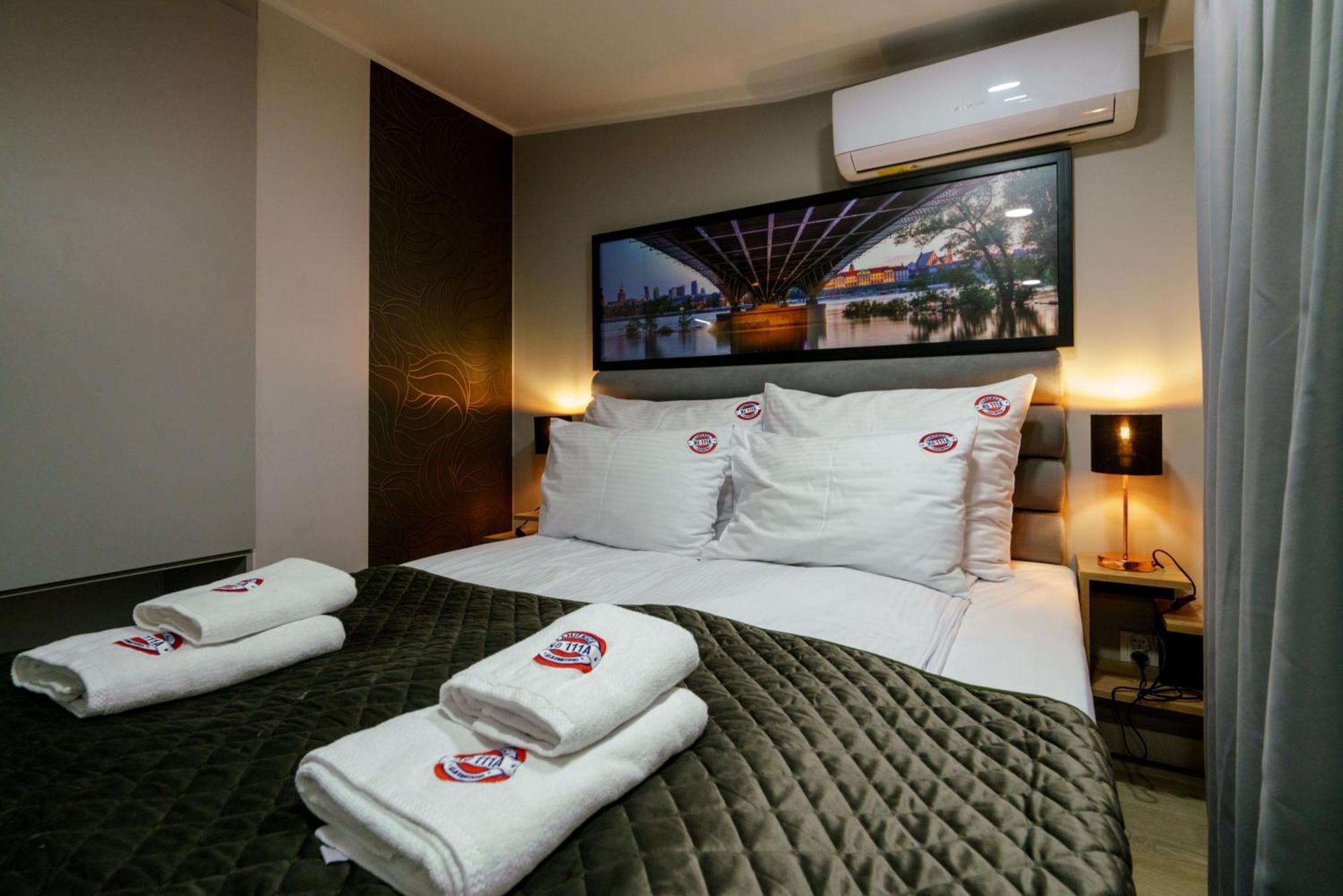 Kamienica No 111A Warsaw Airport Aparthotel Kültér fotó